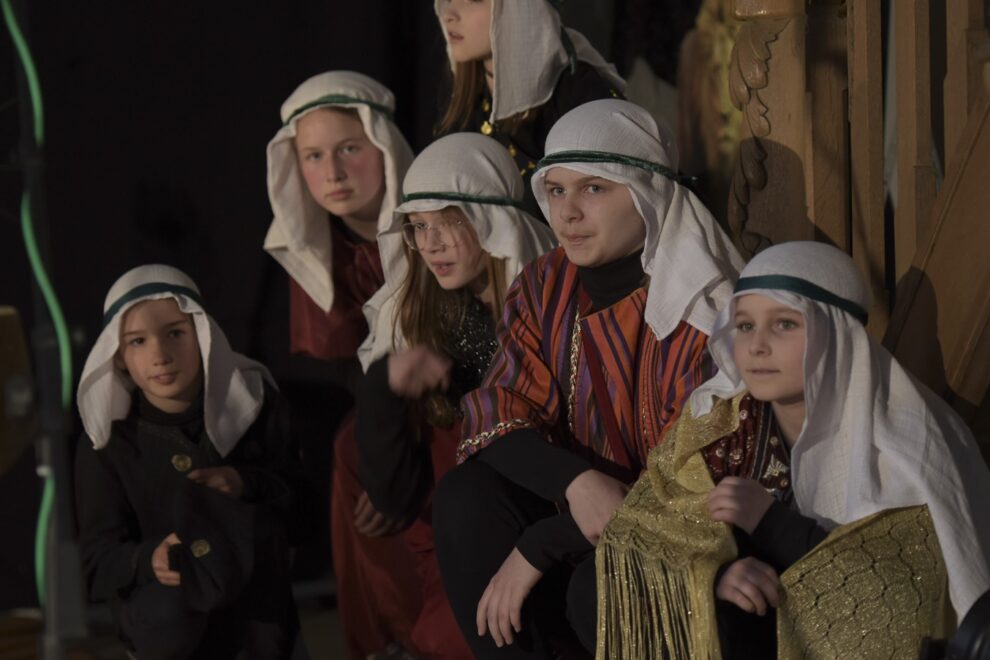 2023_04_29_185422_NIKON D810_EXP_kl Bevor der Hahn kräht